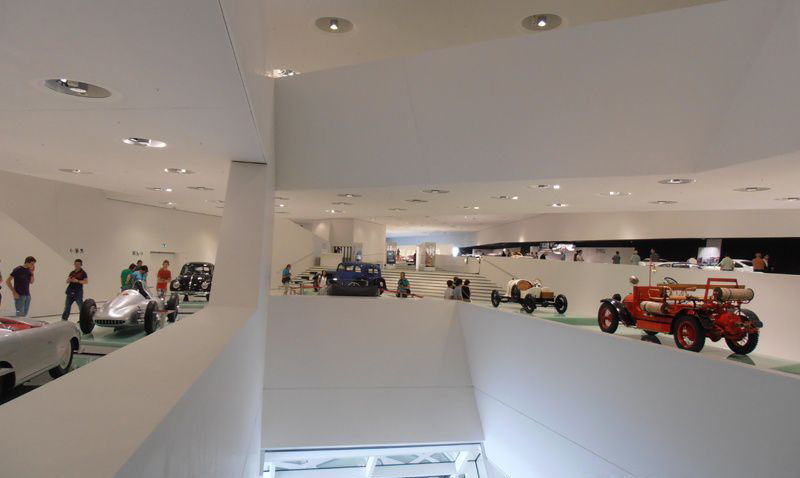 The Porsche museum_06